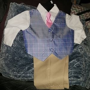 Andrew Fezza Vest and Tie Dress Suit Outfit